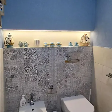 Casa Brezza Marina Apartment *